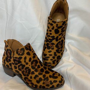 Bella Marie Leopard Print Booties